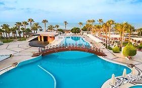 Oz Hotels Incekum Beach Resort